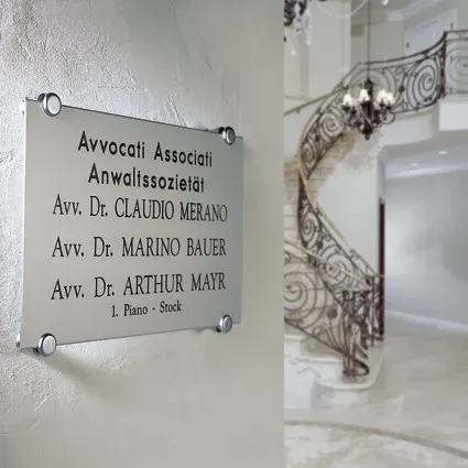 Distanční šroub Border Chrom lesklý (CM)