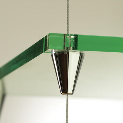 Držák police Pyramid stříbrný