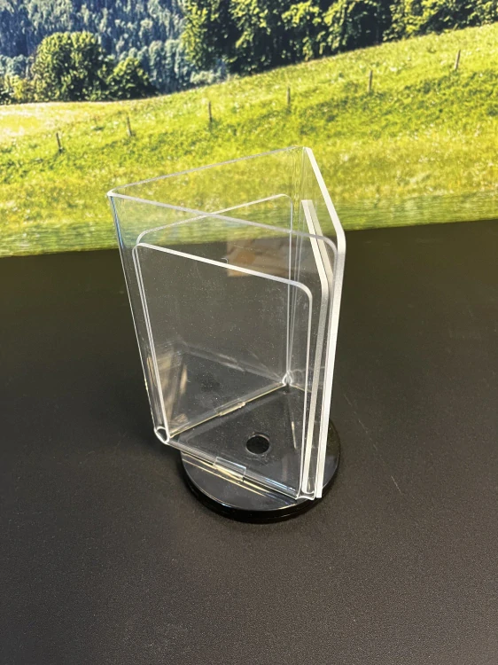 Otočný Menu stojánek A6 na stůl