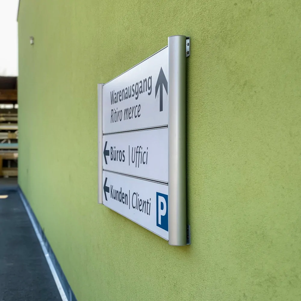 Venkovní tabule na zeď Signcode Extern wall