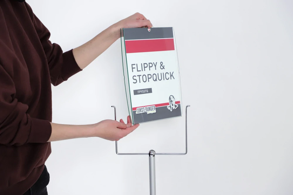 Infostojan Flippy A4