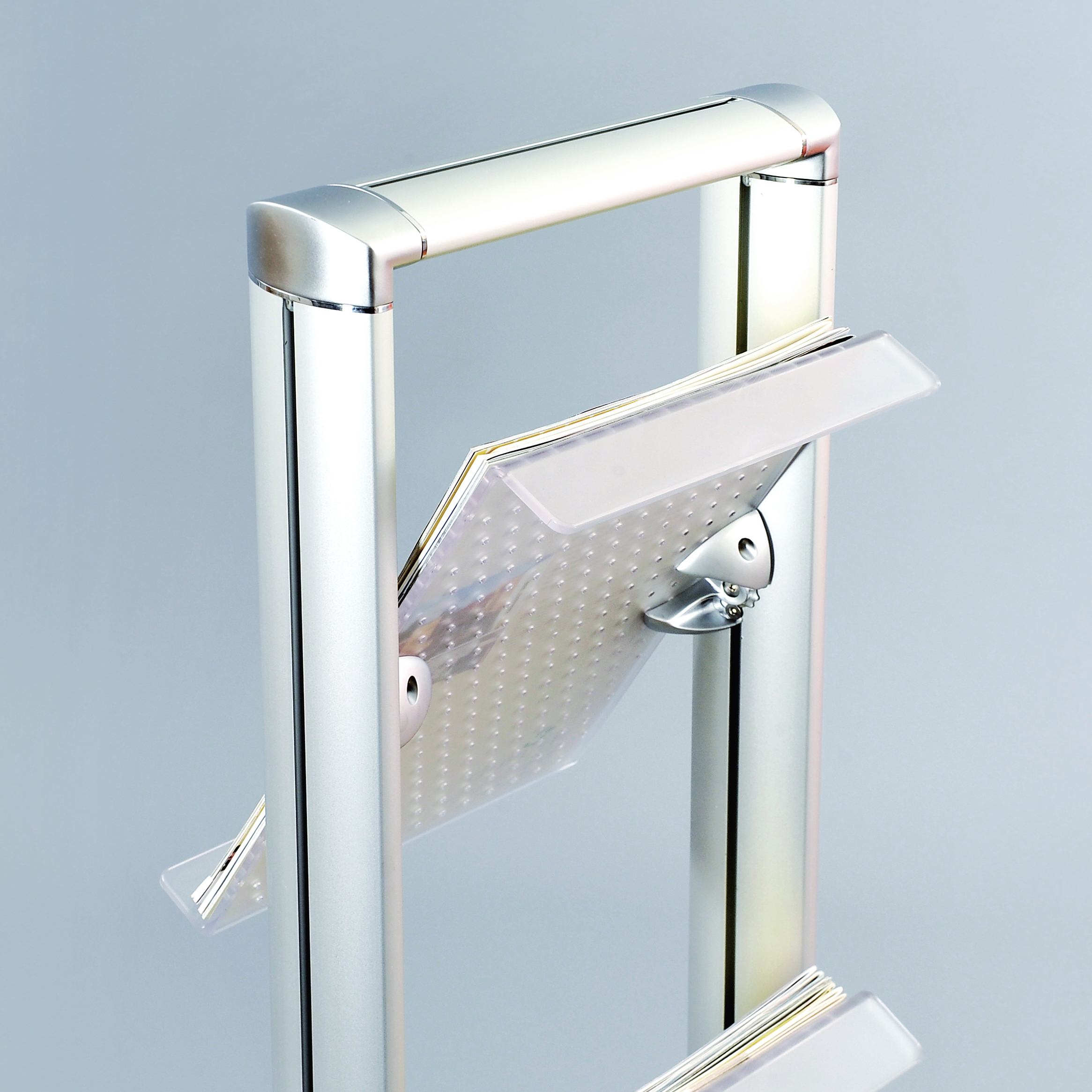 Stojan na prospekty Soistes Compact