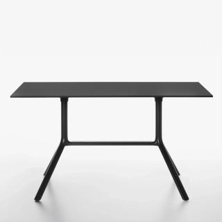 Jídelní stůl Miura